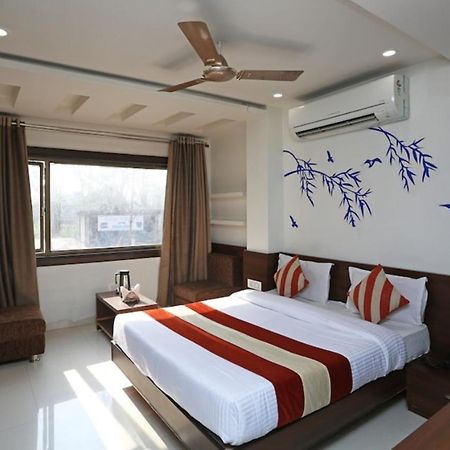 Airport Hotel Daya Capitol نيودلهي المظهر الخارجي الصورة