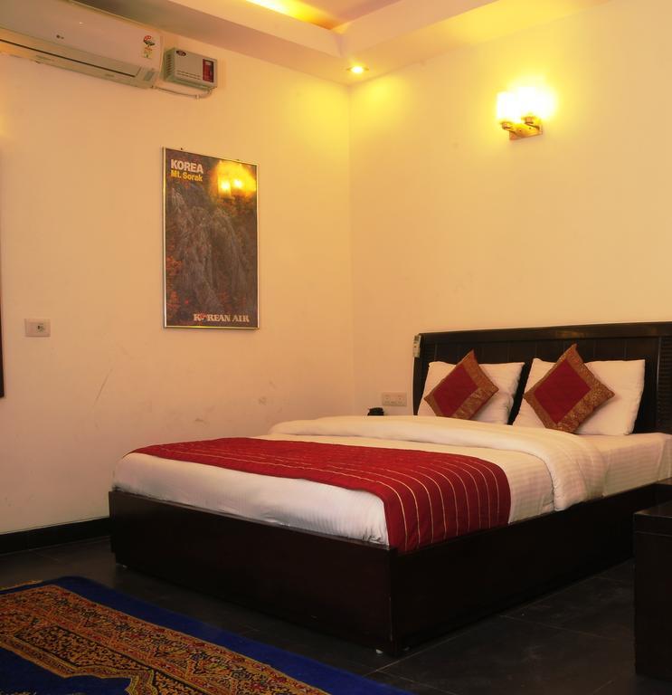 Airport Hotel Daya Capitol نيودلهي المظهر الخارجي الصورة