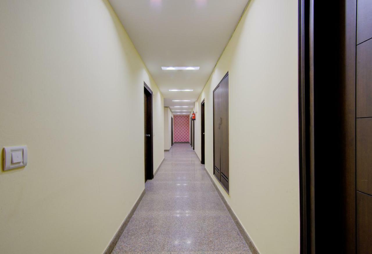 Airport Hotel Daya Capitol نيودلهي المظهر الخارجي الصورة