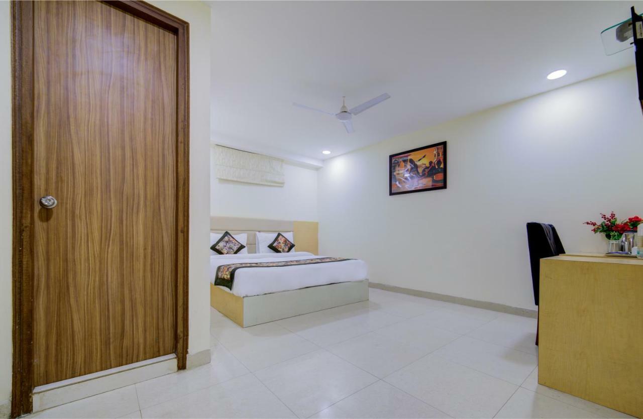 Airport Hotel Daya Capitol نيودلهي المظهر الخارجي الصورة